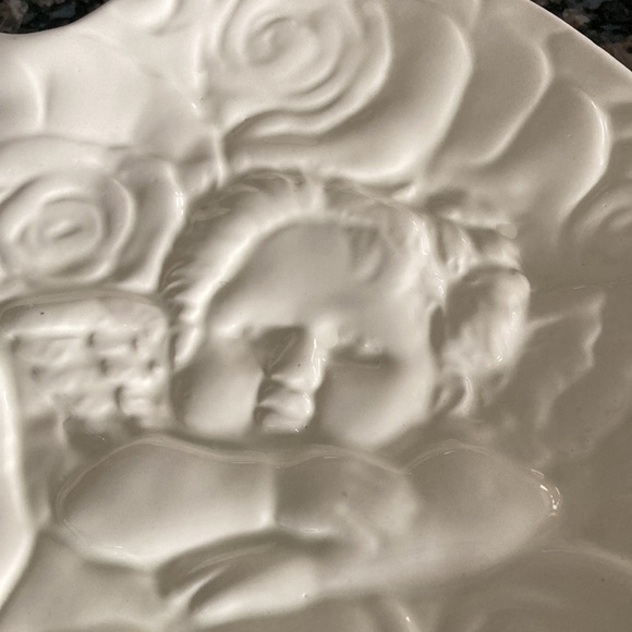 WORLD BAZAARS INC CERAMIC ANGELS HEART DISH - Picture 3 of 7